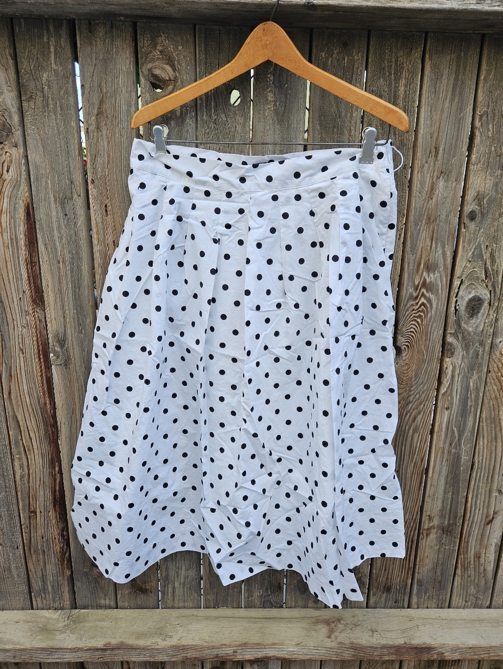 Classic Polka Dot A-Line Skirt - White with Black Dots Women's  Size 12